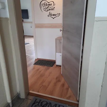 شقة Fussball-kultur Schalke غيلسنكيرشن